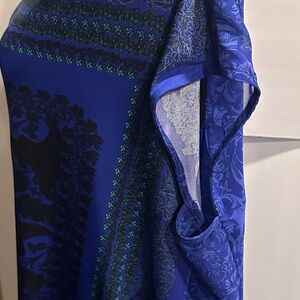 One size dark Blue bright blouse super confortable